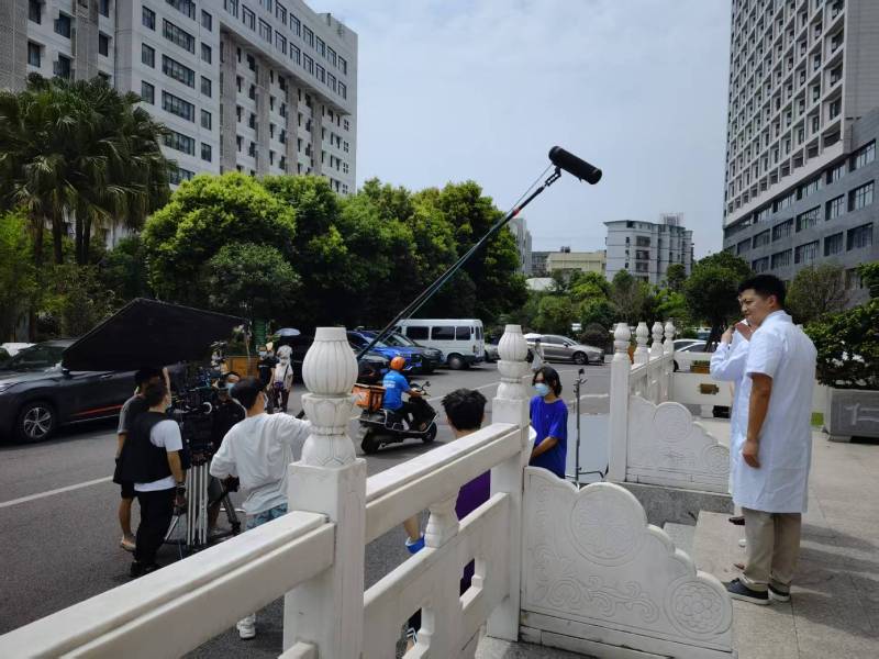 武侯区广告片拍摄公司低成本实现高规格制作的诀窍